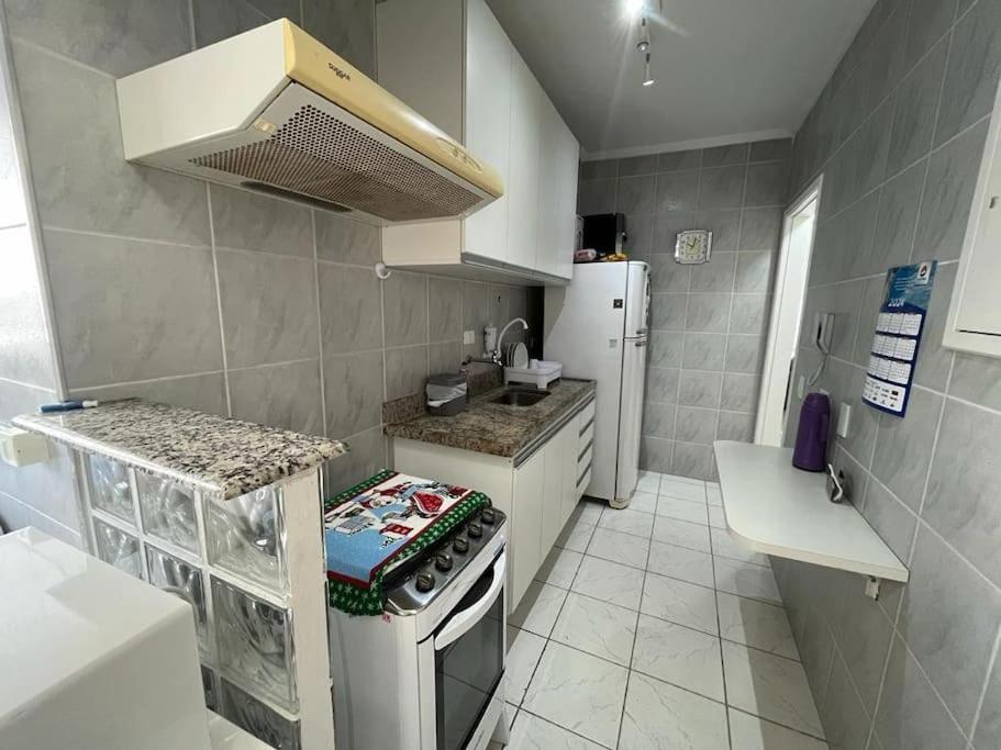 Pitangueiras 100 M Da 2vagas De Garagem E Servico De